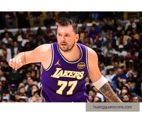 雷迪克称赞东契奇表现超凡 不在意外界争冠质疑